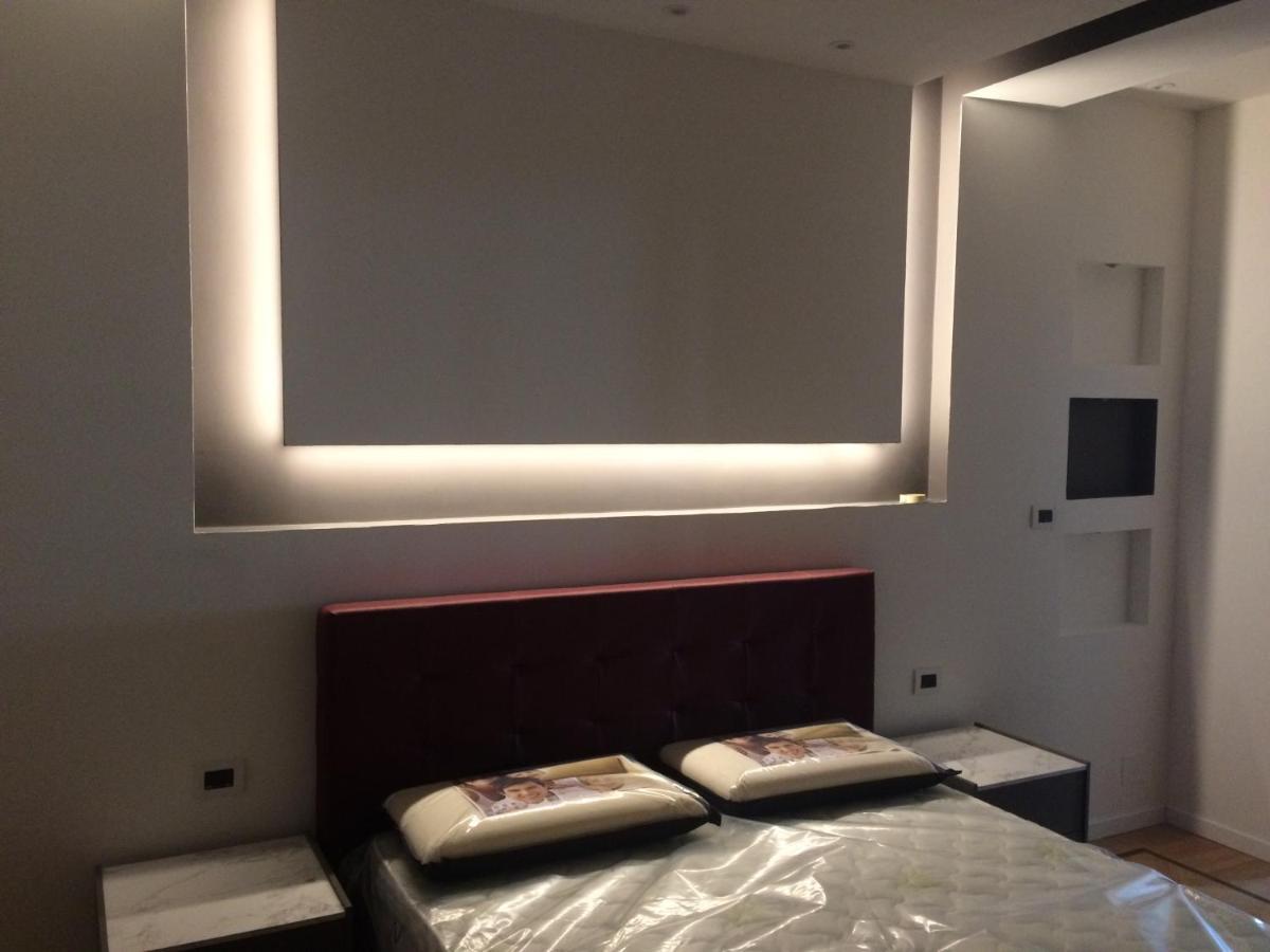 Bilocale_Torino_Deluxe Apartment Стая снимка